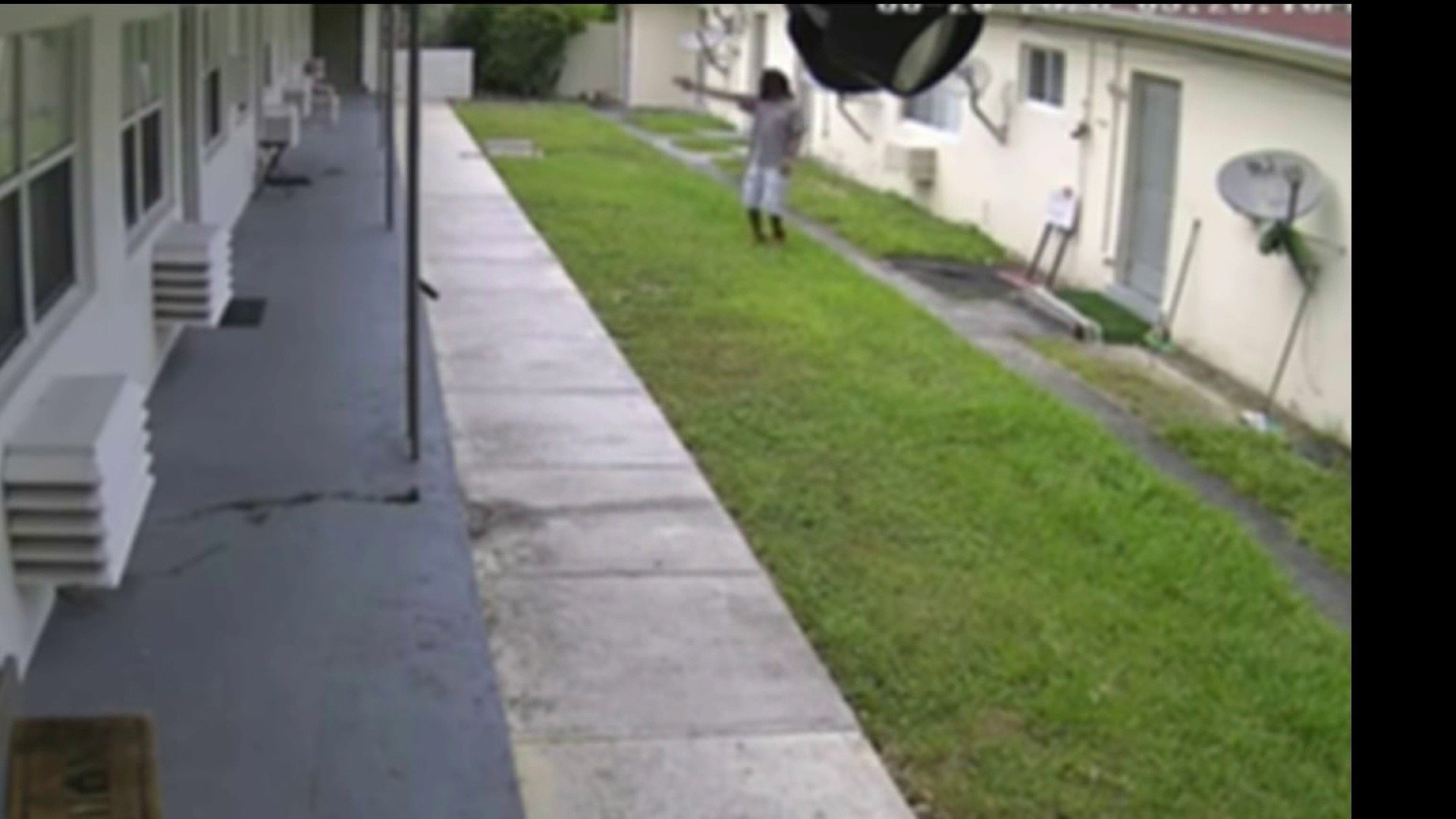 Video shows suspect firing several shots at apartment in North Miami Beach 