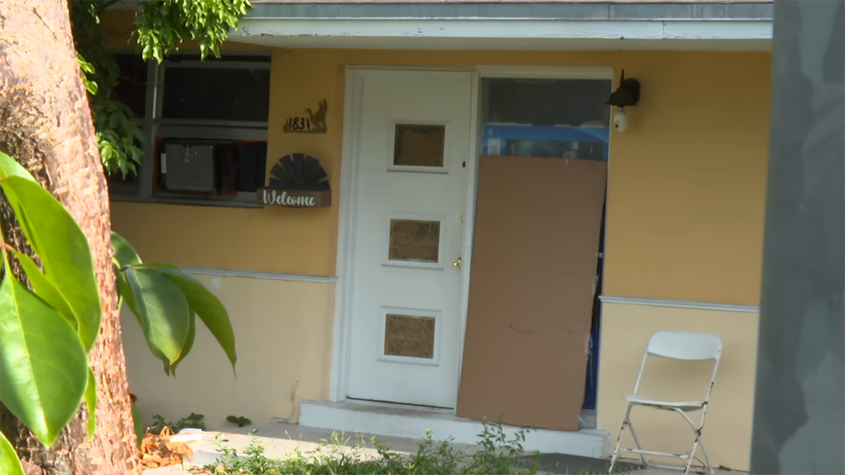 Neighbors say man shot by his own father in Miami Gardens neighborhood 